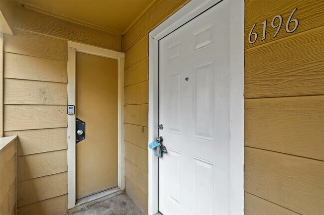 Photo - 6188 Vega Dr