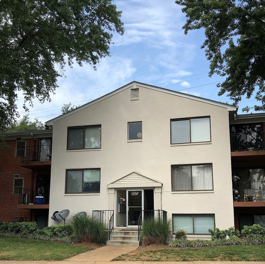 One bedroom condo in Leesburg - One bedroom condo in Leesburg