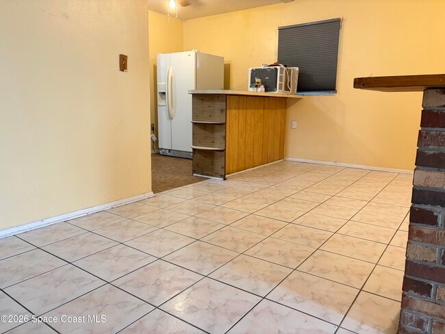 Photo - 740 Thomas Ln