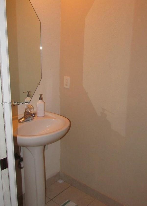 Photo - 10763 NW 83rd Terrace