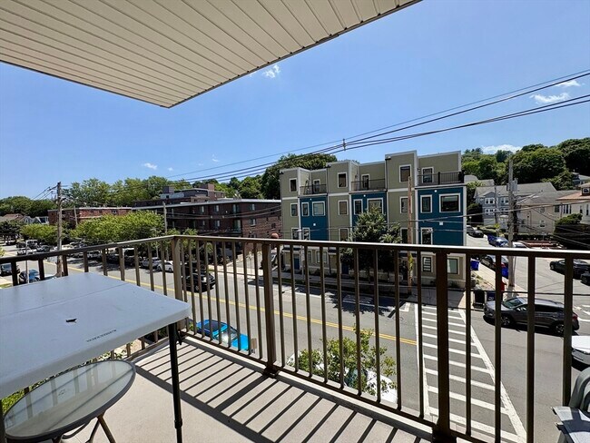 121 Tremont St Unit 215