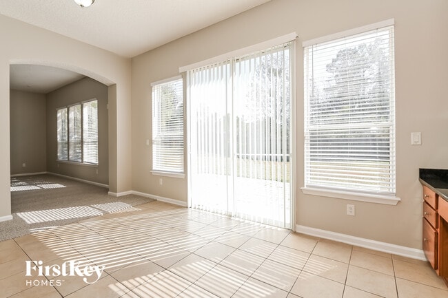 Photo - 5184 Johnson Lake Ct