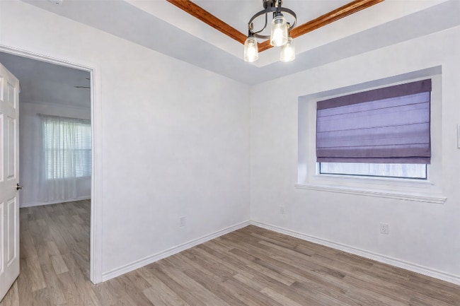 Photo - 11815 Elmont Ave