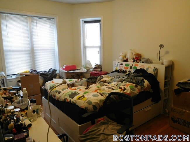 Photo - 97 St Stephen St Unit 1