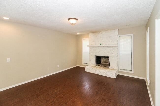 Photo - 6625 Santaolina Dr