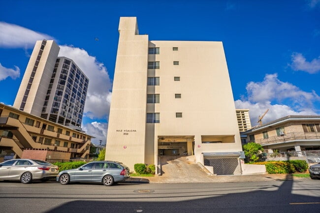 Photo - Renovated 1BR/1BA Condo w/ Parking & Large Lanai – Hale Hoaloha Unit 605