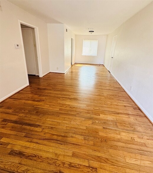 Photo - 3114 Healey Dr