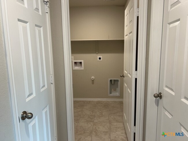 Photo - 5110 Natalia Rd