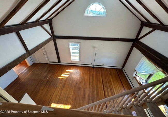 Photo - 394 Dennis Rd