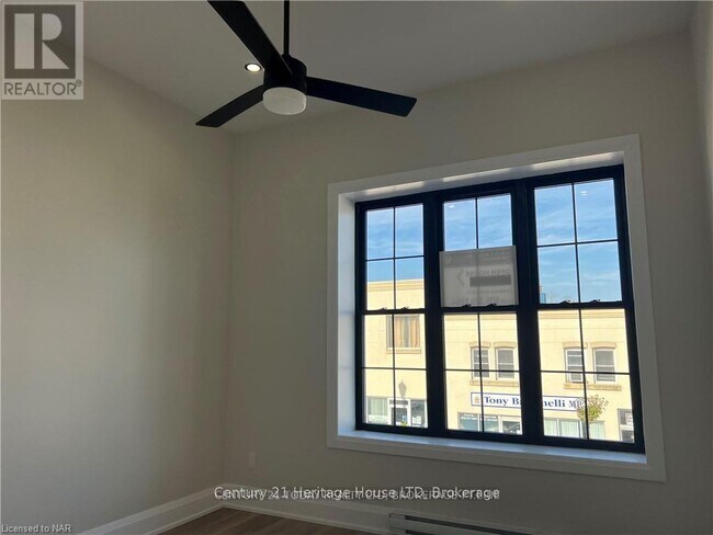 Photo - 43 Jarvis St