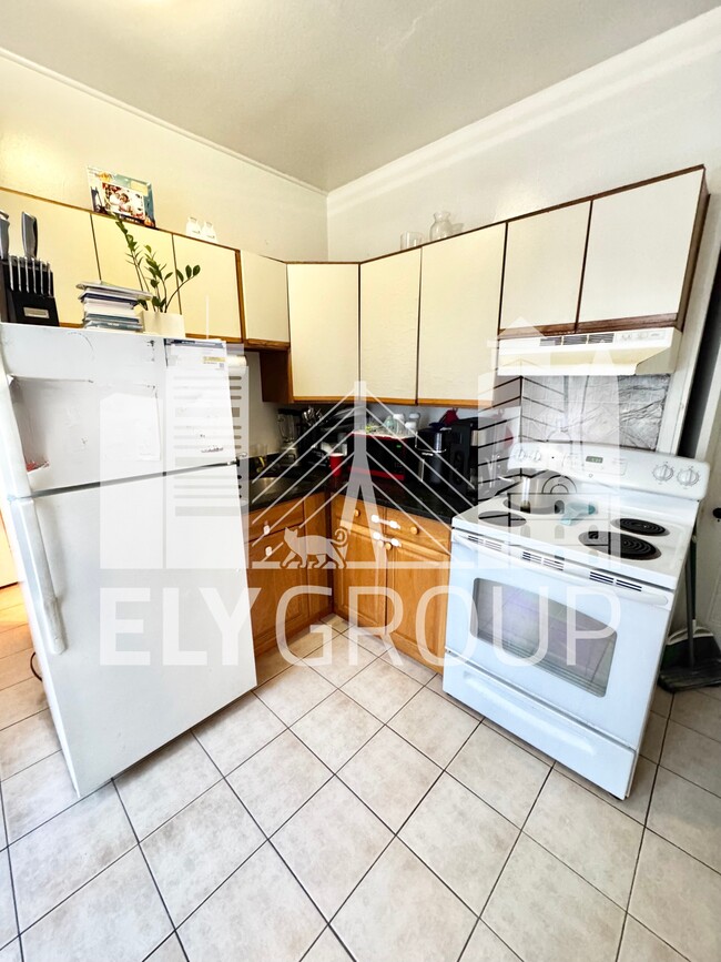 Building Photo - 36 Hayes St Unit 36 Rental