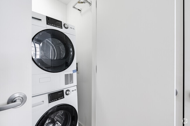 2BR, 2BA - 1294SF - The Mercantile Apartments