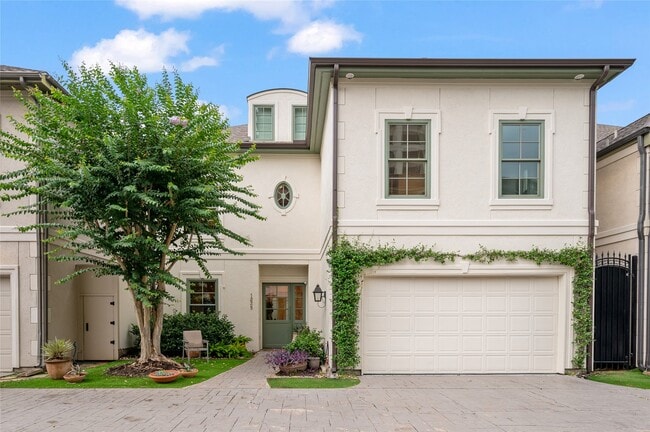 Building Photo - 1235 Wynden Oaks Garden Dr