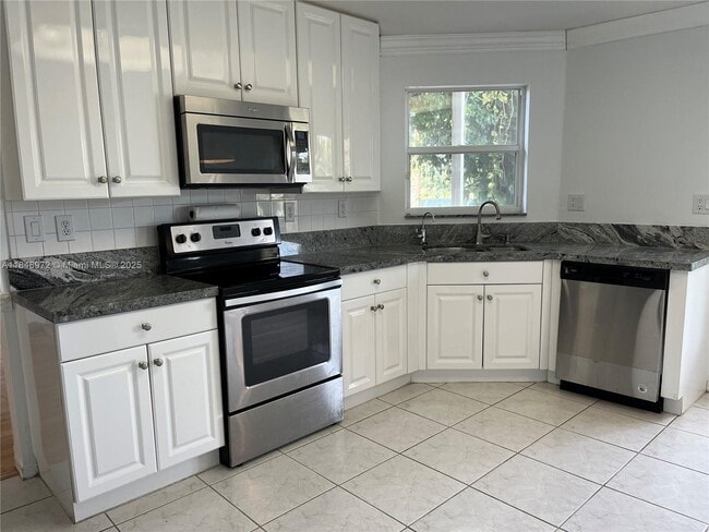 Photo - 1413 SW 158th Ave