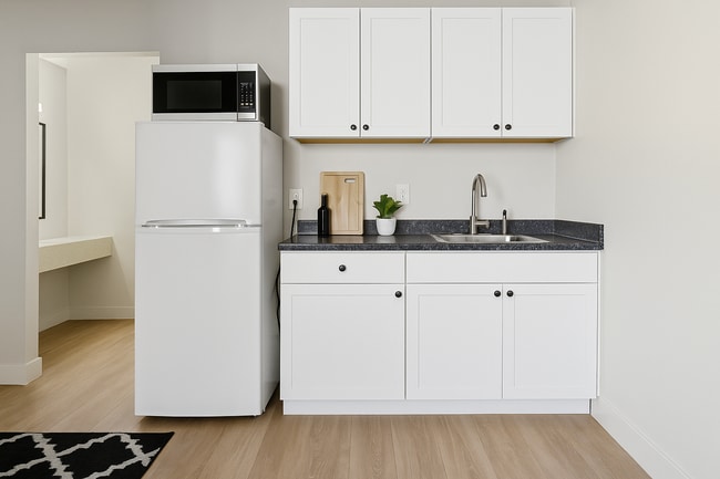 Photo - Vista Shores – Bright, Renovated Studios J...