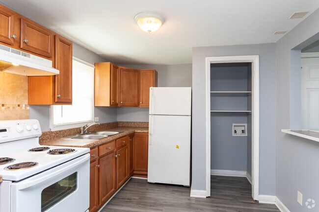 Photo - King George Townhomes