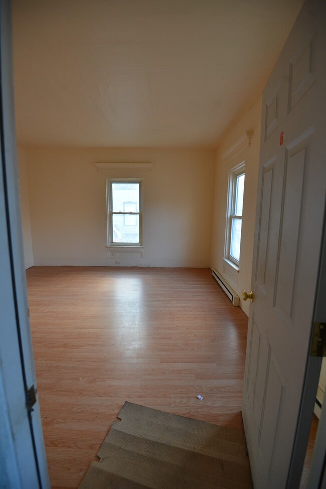 Photo - Johnson Village Apartments, LLC Unit 6