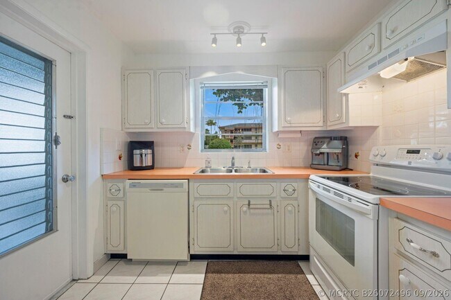 Photo - 5300 Washington St Unit 108d