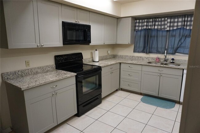 Photo - 808 Childers Loop