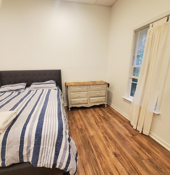 Photo - 12290 Douglas Rd Unidad 0