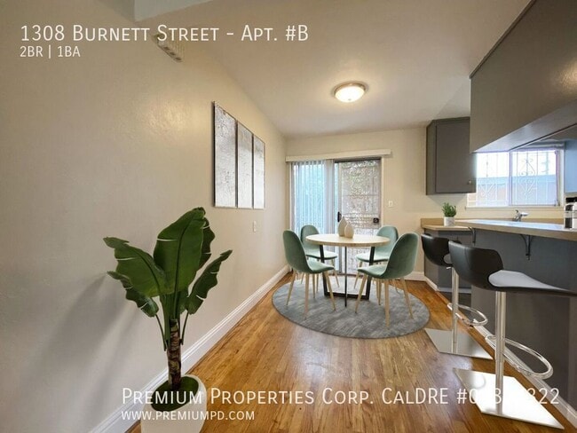 Photo - 1308 Burnett St Unit Apt. #B