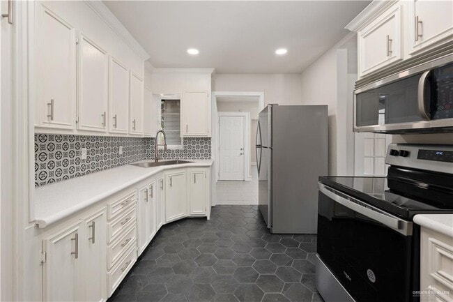 Photo - 22 Quince Ave