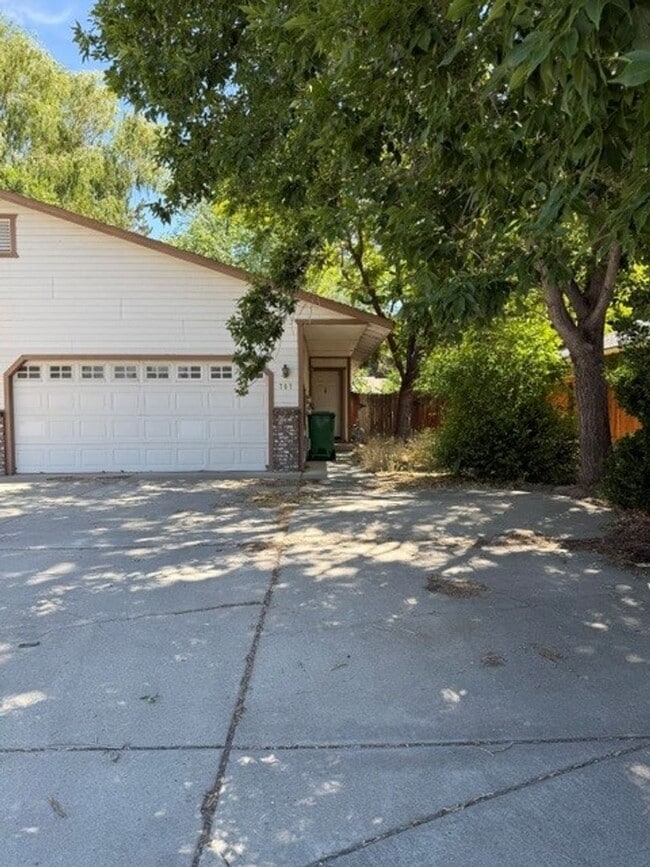 Building Photo - LI705-Gifford,Charles Unit 707