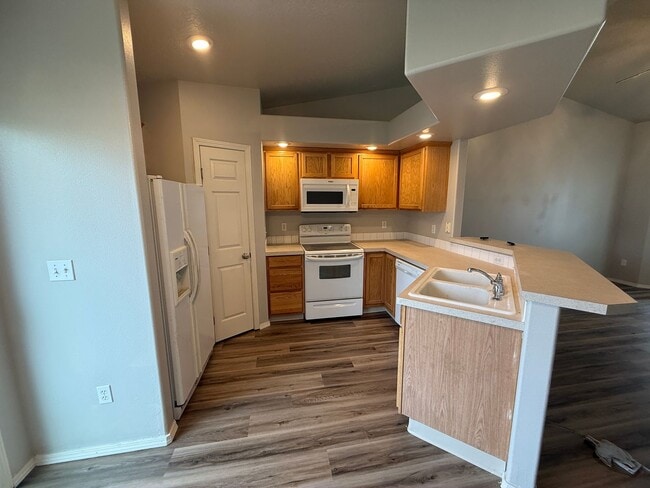 Photo - Brand New Floors! 3 Bed, 2.5 Bath Single Family Home