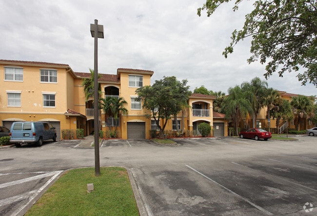 Photo - La Via Condominiums