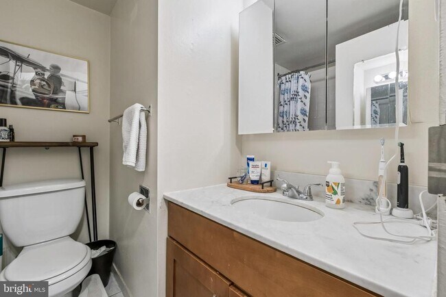 Photo - 604 S Washington Square Unit 2904