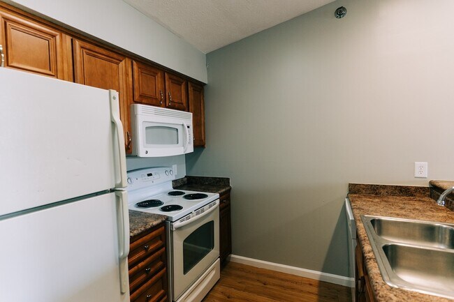 Photo - McCarty Place Apartments