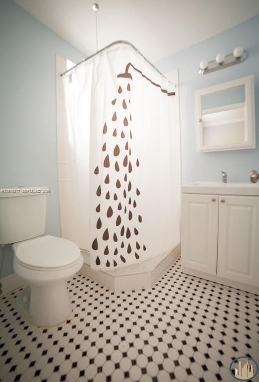 Photo - 53 NE 49th St Unit 7