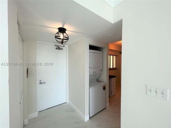 8888 Collins Ave Unit 308