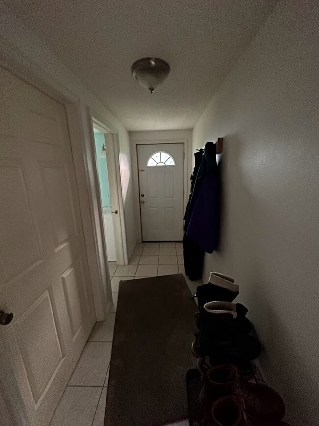 Photo - 1427 Bixby Ave NE