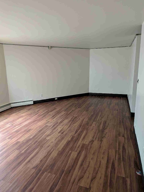 Photo - 1130 W Juneau Ave Apartment