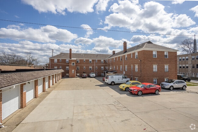 Parma Pointe