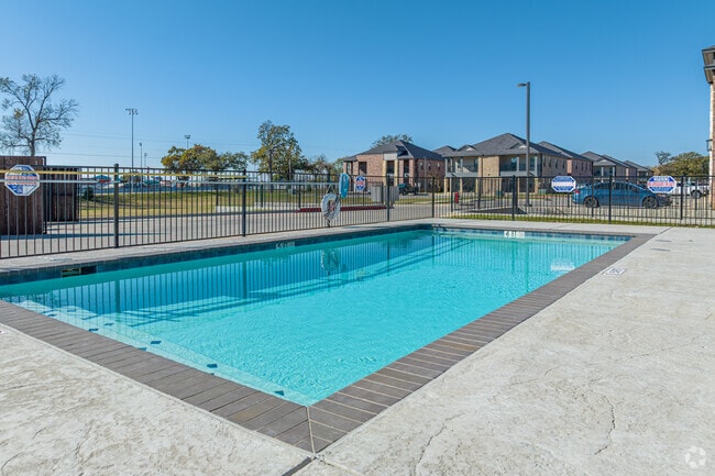 Pool - Cooper Landing