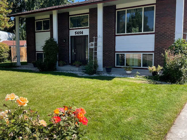 Building Photo - 5454 Lapwai Pl Rental