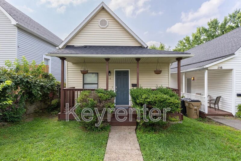 Photo - 318 E. Emerald Ave.