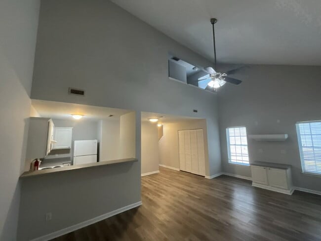 Photo - Welcome to Sequoia Place!