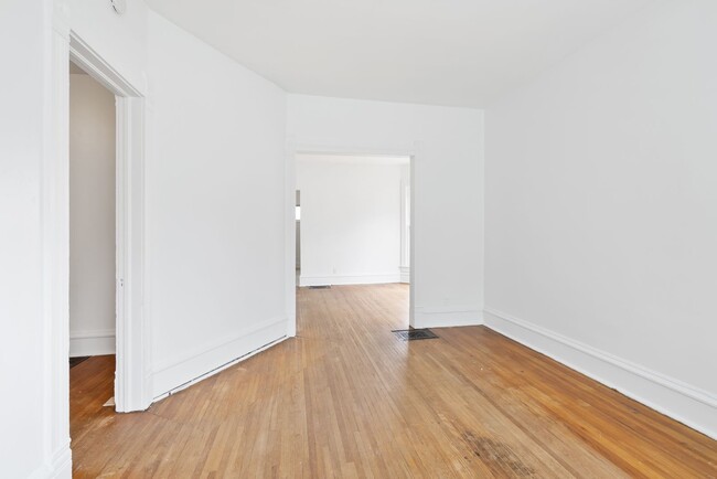 Photo - 1120 Washington St Townhome