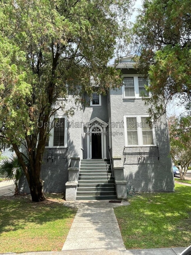 Building Photo - 2201 Calhoun St Unit A
