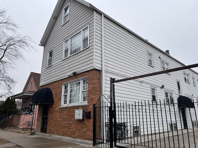 Photo - 5217 S Hermitage Ave Unit 2F