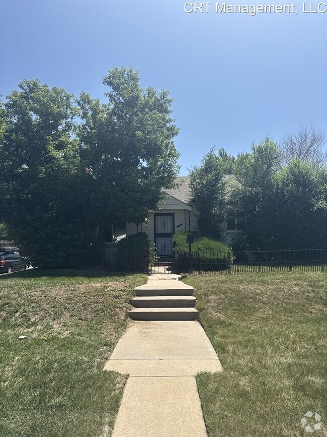 Building Photo - Charming 2 Bed Home Near Central Park