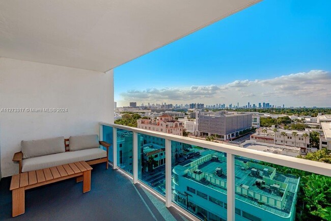 Photo - 2301 Collins Ave Condominio Unidad 1034