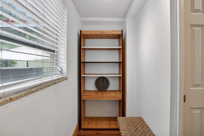 0000 San Miguel Ave Unit Rear