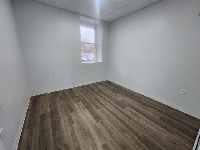 Photo - 151 S Main St Unit 102