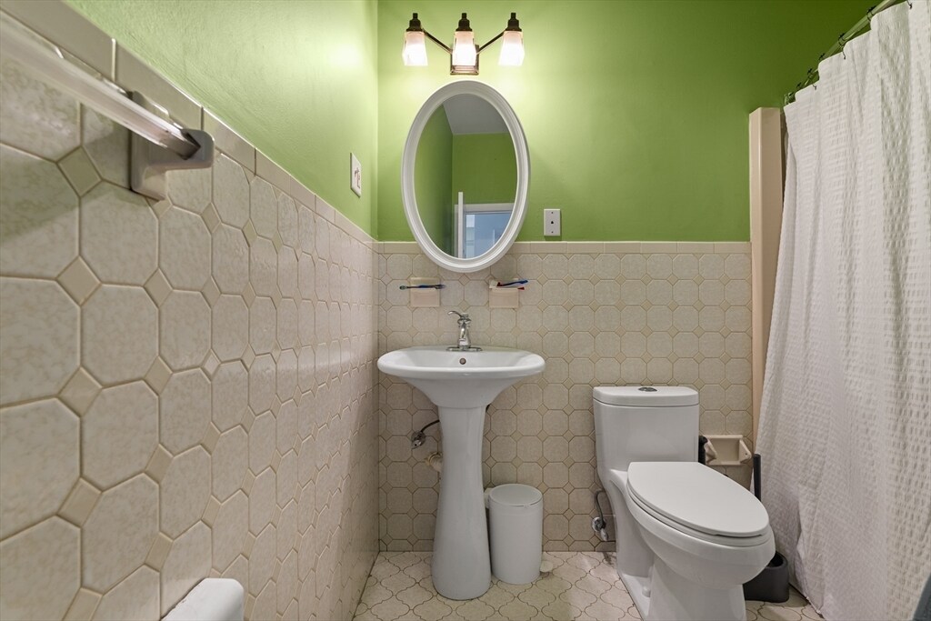 Photo - 105 W Fourth St Unit 3B