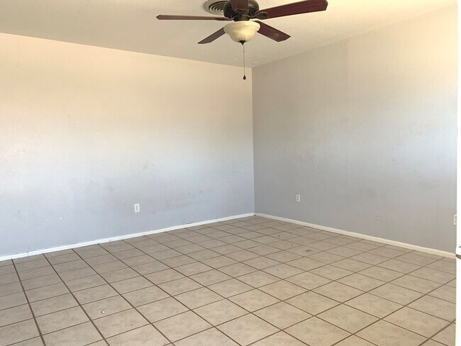 Photo - 1804 Cord St