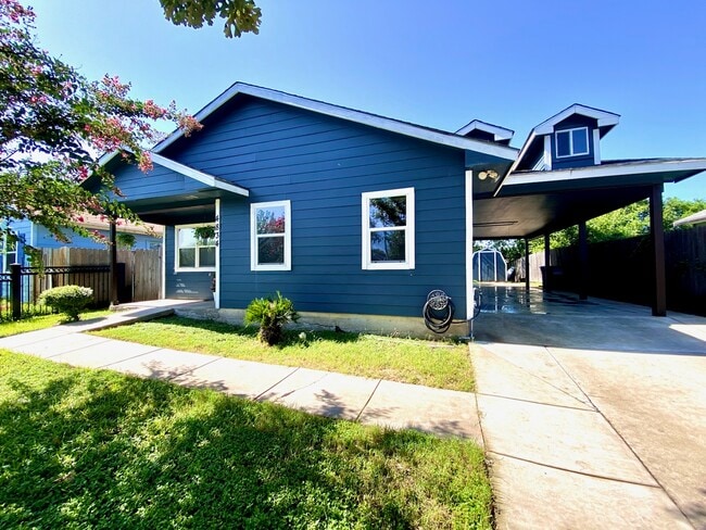 Photo - 4834 Birdie Ln